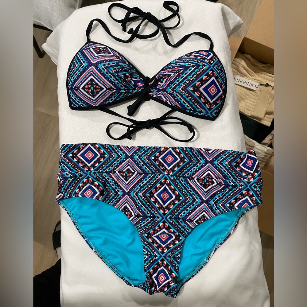 Aqua Vibrant Blue Bikini Top